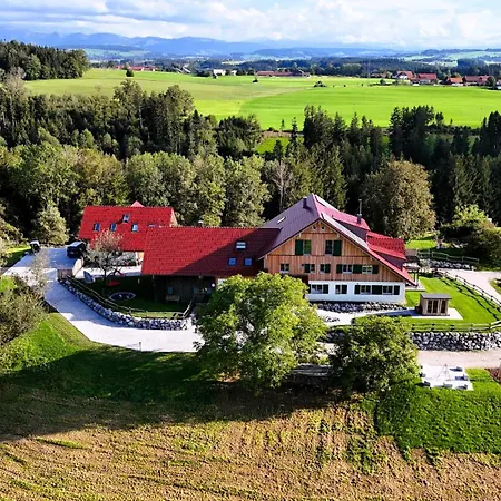 Heimatel - Hochberg Apartment *